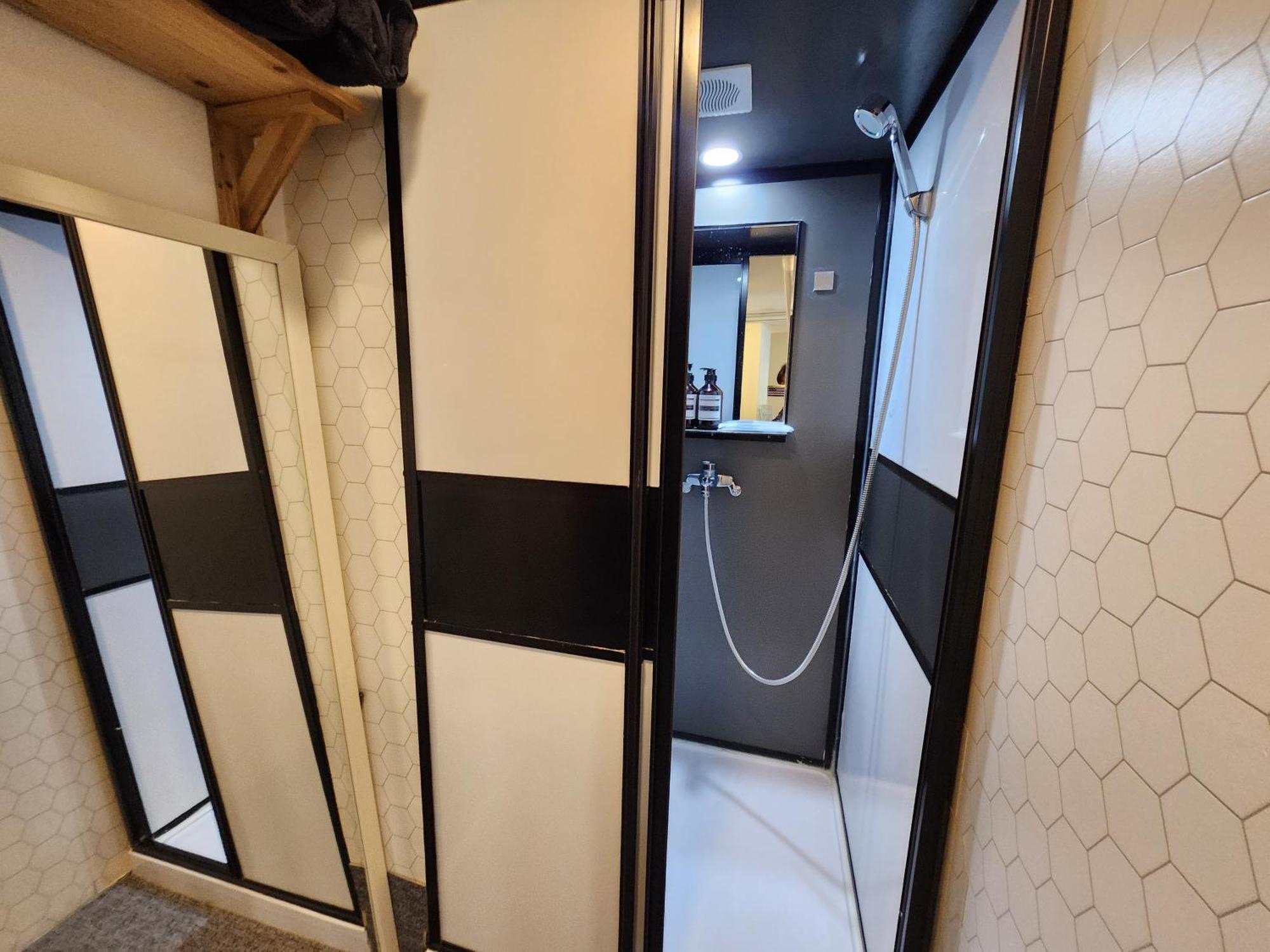Olive Hostel W Seoul Ngoại thất bức ảnh